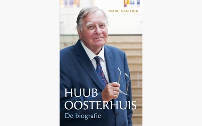 Product afbeelding: Huub Oosterhuis. De biografie