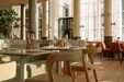Product afbeelding thumbnail: Hotel De Plesman | Geniet van een culinaire overnachting in voormalig KLM-hoofdkantoor | incl. 3-gangendiner