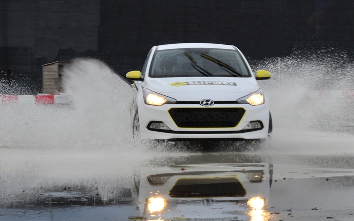 Product afbeelding: Slipcursus op diverse locaties (2u) - Slipway