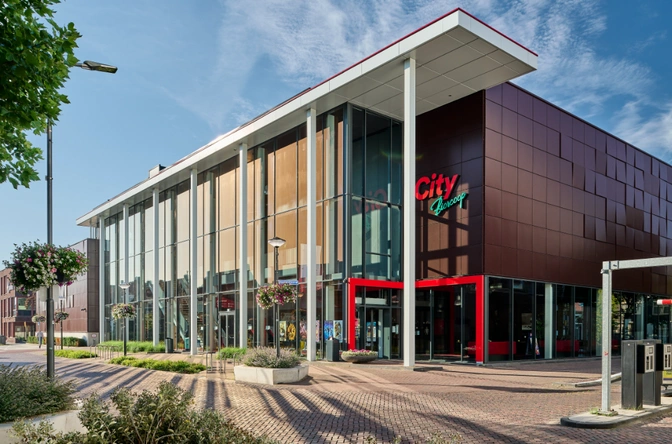 Product afbeelding: C-Cinemas - Beyond van André Kuipers