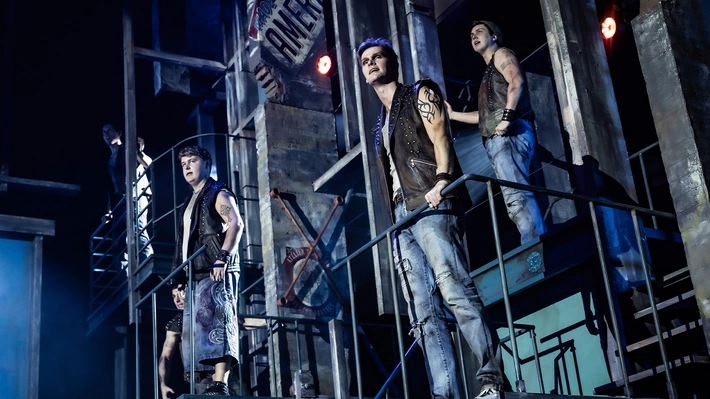 Product afbeelding: Musical WEST SIDE STORY met 20% korting