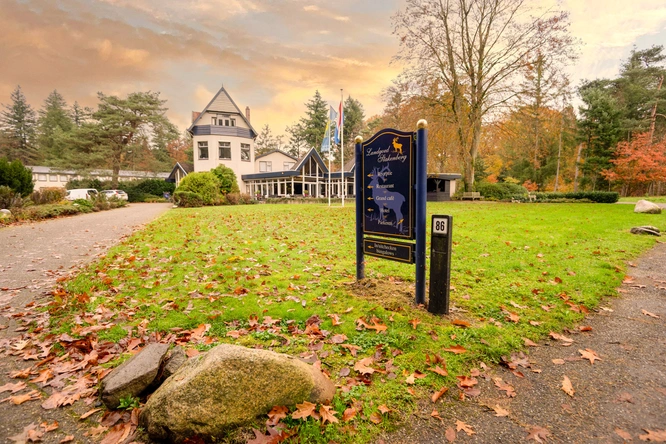 Product afbeelding: Veluwe Hotel Stakenberg | 3-daags verblijf op de Veluwe met directe toegang tot het bos | incl. 3-gangendiner
