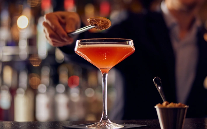 Product afbeelding: WestCord Hotel Eindhoven | Overnachting in een kamer met XL Bubbelbad | incl. 3-gangendiner