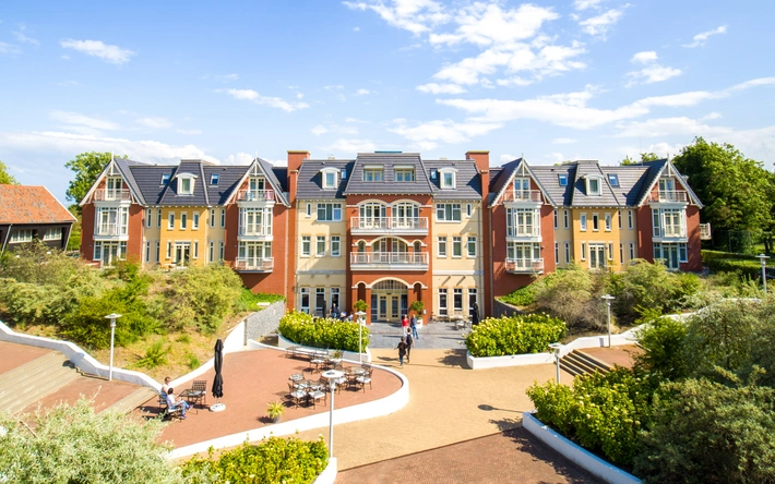 Product afbeelding: Grand Hotel Ter Duin | Luxe strandbeleving in een 4* hotel aan de Zeeuwse kust | incl. diner