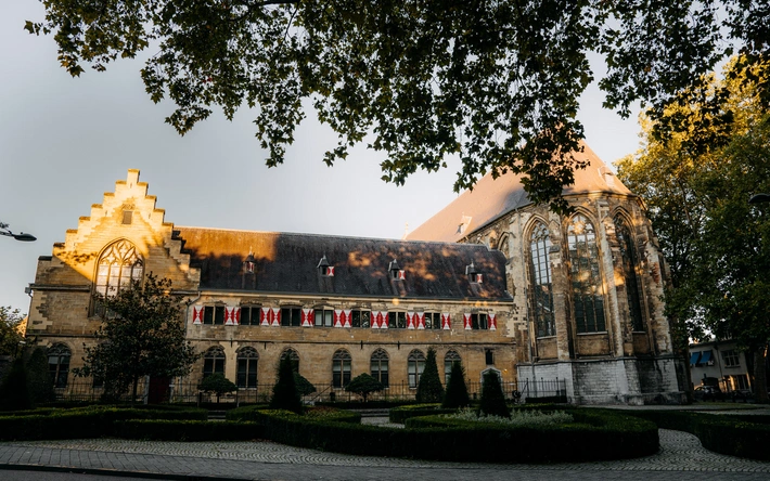 Product afbeelding: Kruisherenhotel Maastricht | Ervaar 3 dagen pure luxe in 15-eeuws 5*-hotel in voormalig klooster | incl. 3-gangendiner