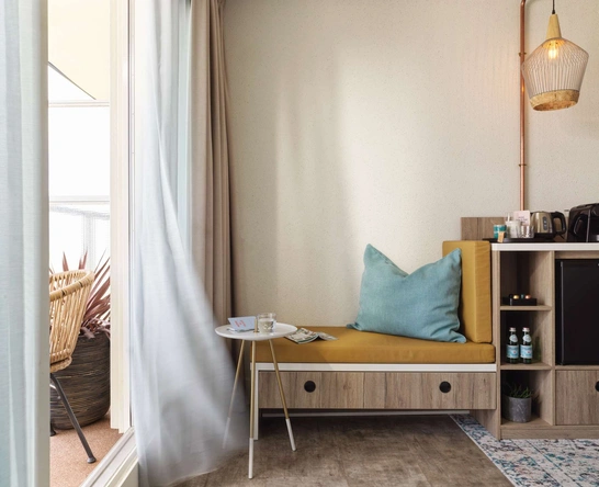 Product afbeelding: Carlton Beach | Uitwaaien aan de kust vanuit een sfeervol 4*-hotel