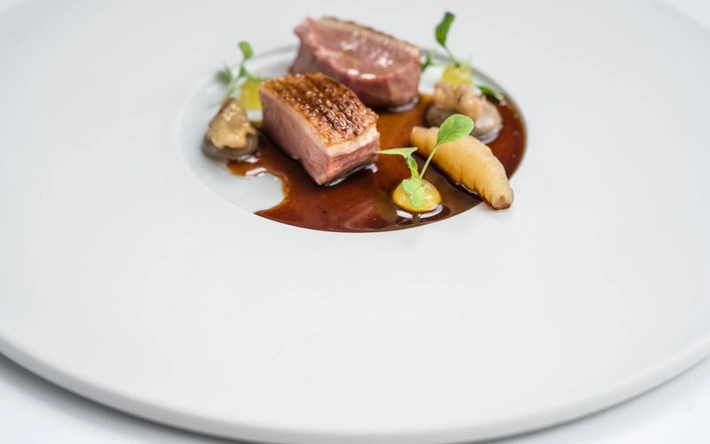 Product afbeelding: 5-Gangen Michelinster diner bij restaurant Joelia in Rotterdam