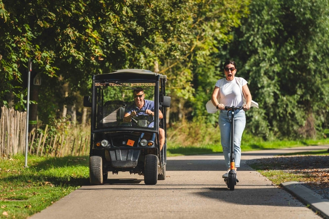 Product afbeelding: Wijntours | Ontdek de regio in een golfkar incl. lunch + fles Bilzamico