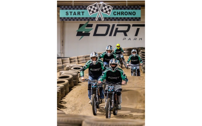 Product afbeelding: Edirt Park - 1 sessie (indoor) elektrisch crossen voor 1 persoon