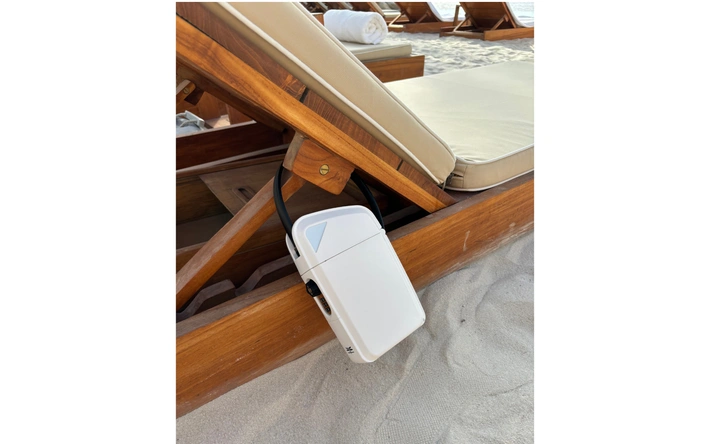 Product afbeelding: The Beachboxx - Draagbare kluis voor strand en zwembad