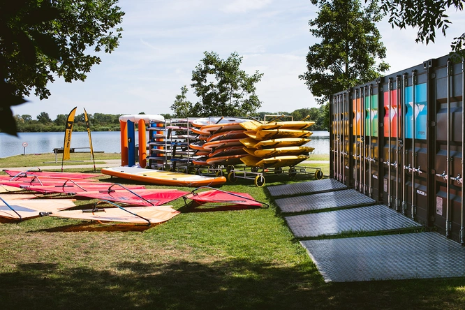 Product afbeelding: Groepsles windsurfen (3u) Lilse Bergen/De Nekker