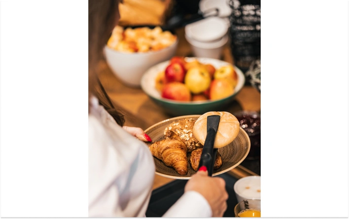 Product afbeelding: Restaurant Taste Churchill Terneuzen - Ontbijtbuffet per persoon