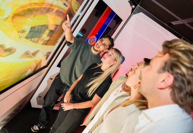 Product afbeelding: X-Cube De Verraders (4-6p). - Antwerp Amusement Center