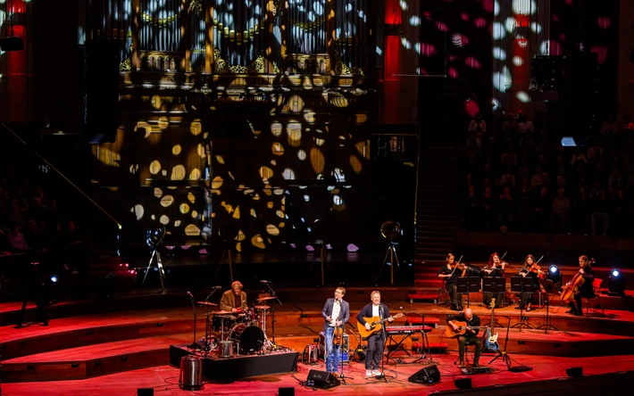 Product afbeelding: The Music of Simon & Garfunkel - Revival Band