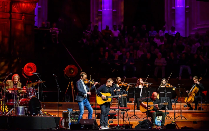 Product afbeelding: The Music of Simon & Garfunkel - Revival Band