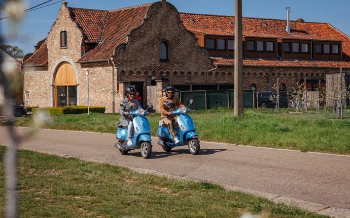 Product afbeelding: Ontbijtbuffet (2p.) incl. halve dag vespa