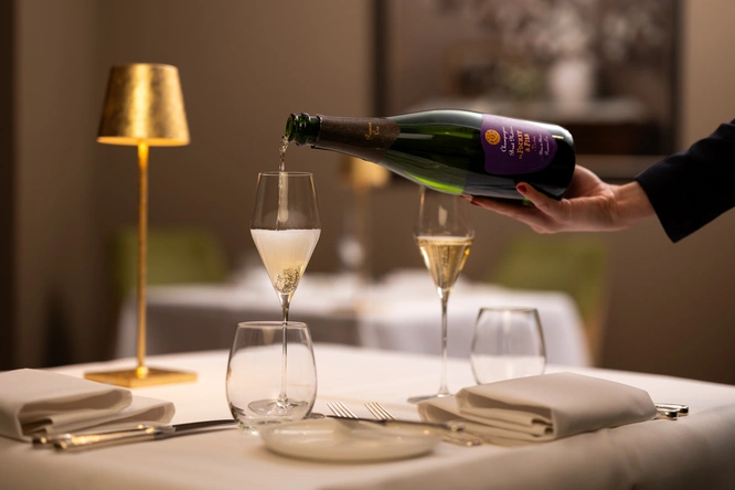 Product afbeelding: Landhuishotel De Bloemenbeek | Geniet 3 dagen van rust en bijzondere gastronomie in Twente | incl. 4-gangendiner (MICHELIN*)