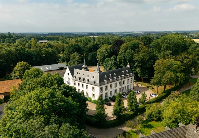 Product afbeelding: Kasteel Doenrade | 3 Dagen genieten in historie in het Limburgse heuvelland | incl. 3-gangendiner