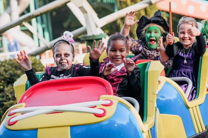 Product afbeelding: Kinderpretpark Julianatoren Halloween - 2026