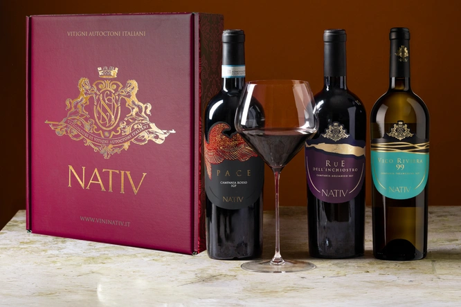 Product afbeelding: Wijnpakket - Nativ Giftpack Campania (3 flessen)