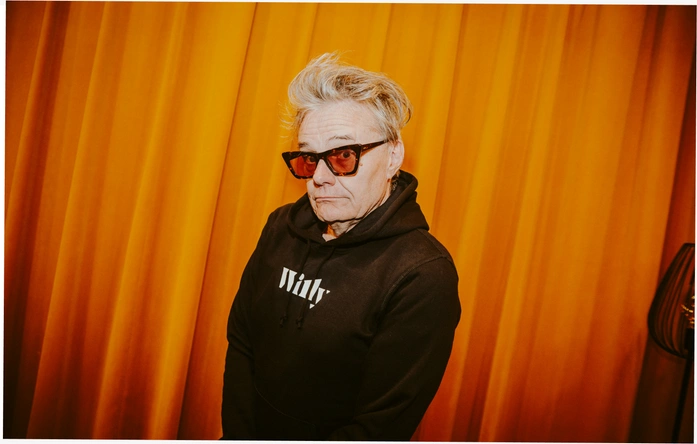 Product afbeelding: Willy - Hoodie - Zwart - Maat L