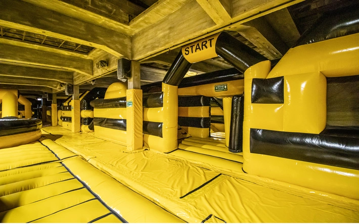 Product afbeelding: Inflatable & trampoline park - JumpSky (4 locaties)