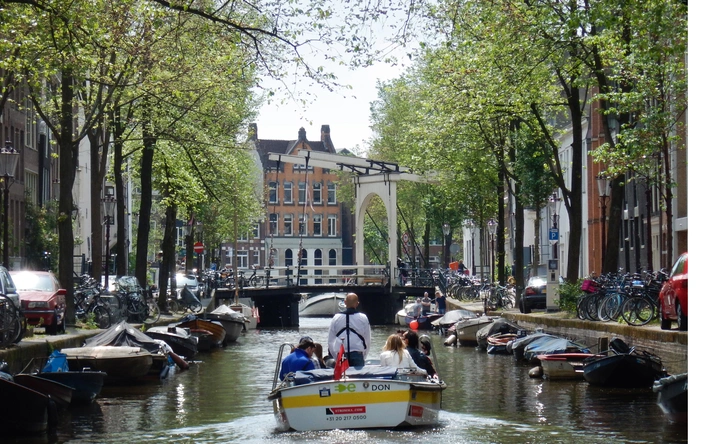 Product afbeelding: Open Boat Tour Amsterdam