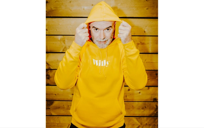 Product afbeelding: Willy - Hoodie - Geel - Maat L